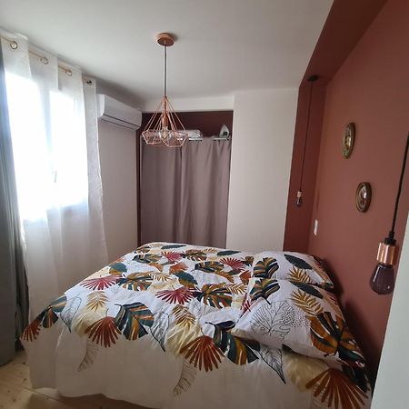 Appartement Le Nid Du Bosquet à Issoire Extérieur photo
